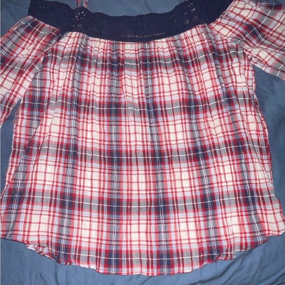 A. Byer Women's Off The Shoulder Red and White and Blue plaid - Picture 4 of 9